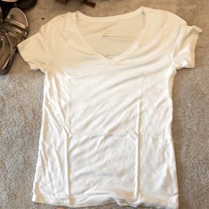 Medium white plane T-shirt